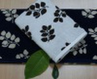 non-twisting jacquard towel