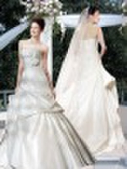 romantic bridal wedding dress