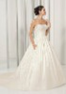 Sleeveless taffeta ball gown wedding dress(AF11014