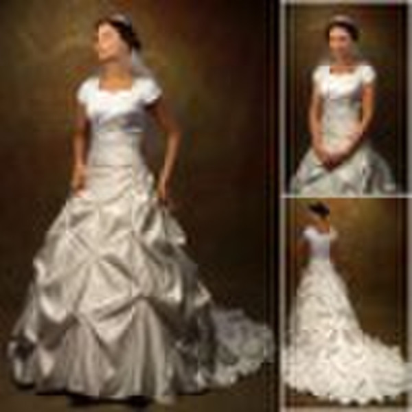 Elegant A-Line beaded Bridal Gown HS1192