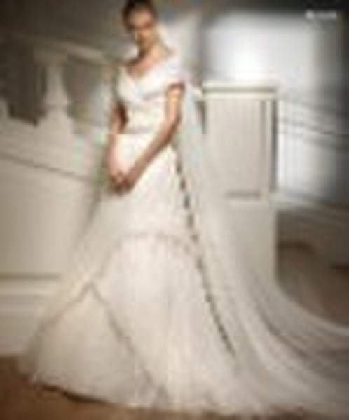 modern design wedding dress