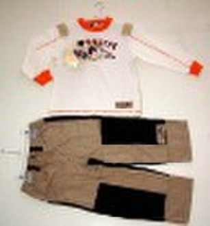 Boy's fashionable suit