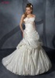 2011 Fashion Style Wedding Dress