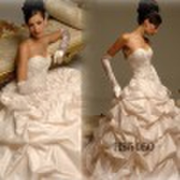 a line chapel train ivory bridal wedding dress