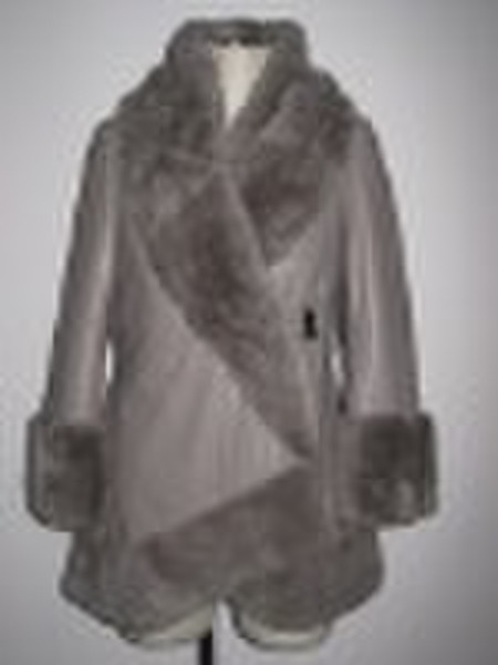 Ladies' fashion coat