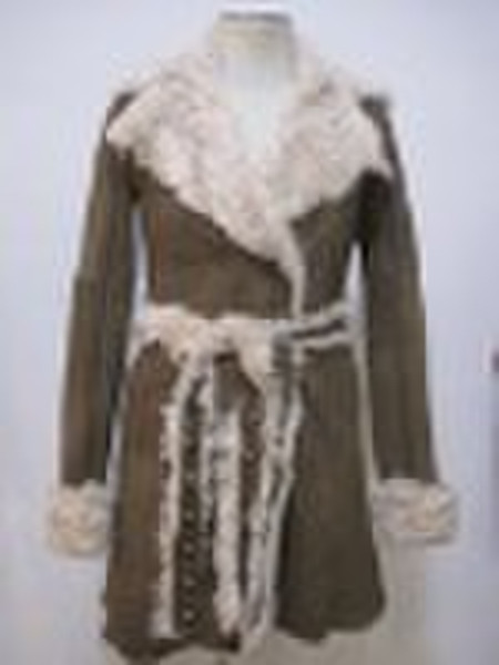 Ladies' fashion sheep fur coat