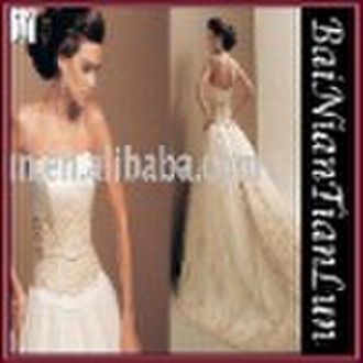 2010 Newly Elegant Designer Lace Wedding Bridal Dr