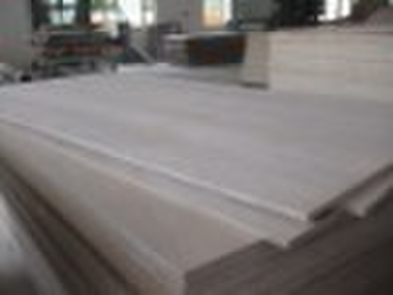 Hardwood plywood
