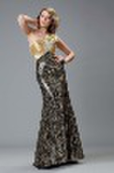 Sequinned evening formal dress