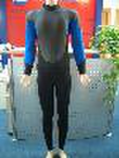 Neoprene surfing suit