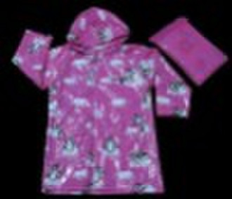 2010 new children's raincoat