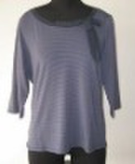 Ladies' fashion blouse