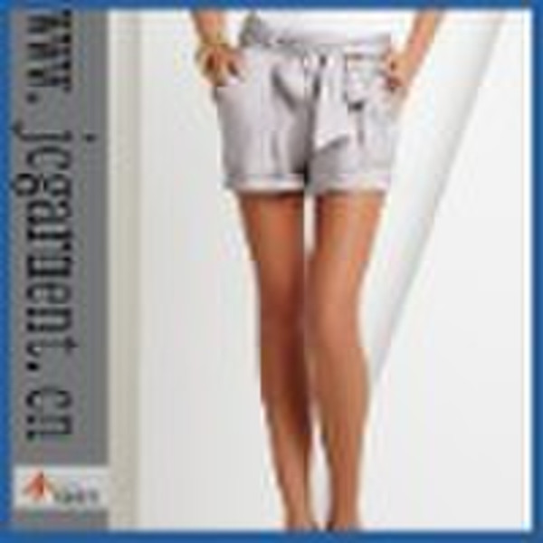 Ladies' waist-tie short