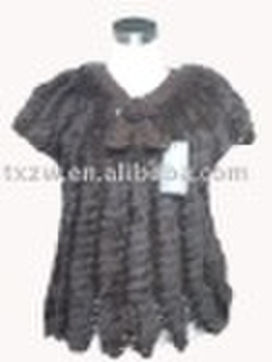 Knitted rabbit fur sleeveless coat