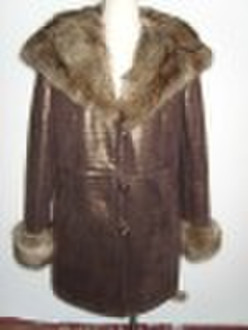 LG3918 fur coat