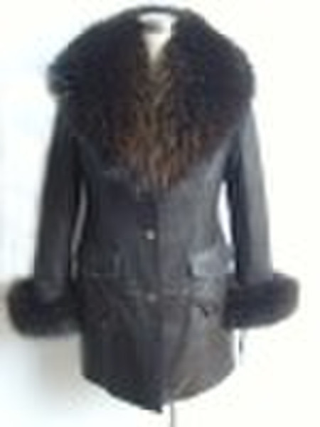 LG2063 leather and fur coat