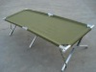 Gefaltete Camping Bed