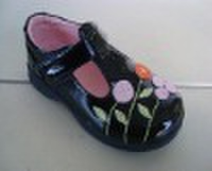 comfortable design kids school shoes