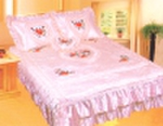 4pcs Satin Embroidery Bedspread Set