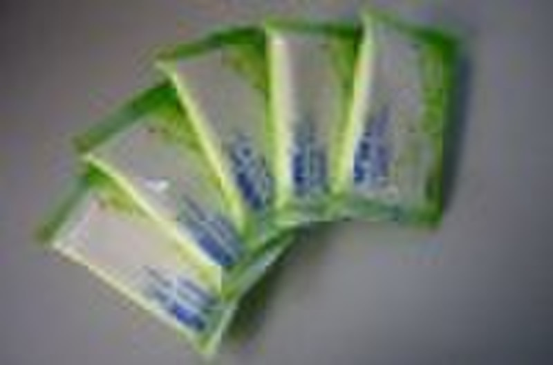 PharmCare Hygienic Wipes/Cool Mint/From Singapore