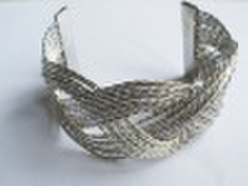 latest women metal bracelets