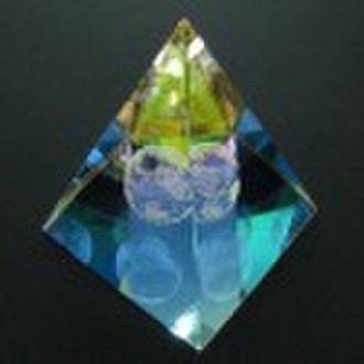 pyramid crystal