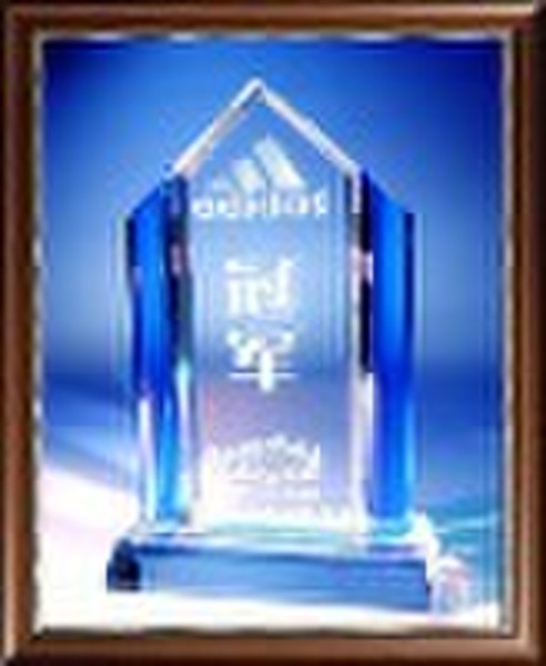 Sapphire Peak Crystal Award