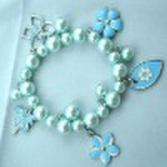 Fashion pearl bracelet