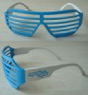 Shutter shades