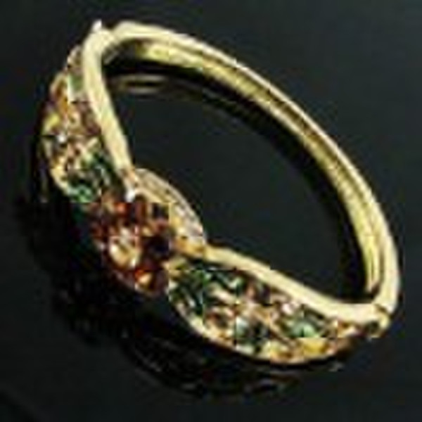 Fashion alloy bangle