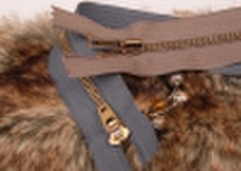 Metal Long Chain and Finished Zipper