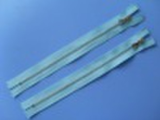 Nylon zipper