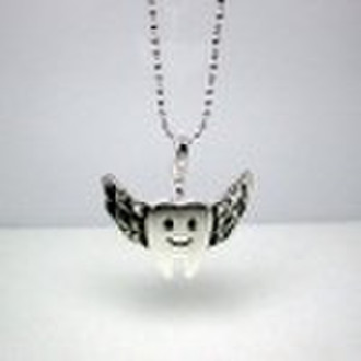 fashion pendant