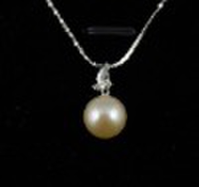 fashion freshwater pearl pendant