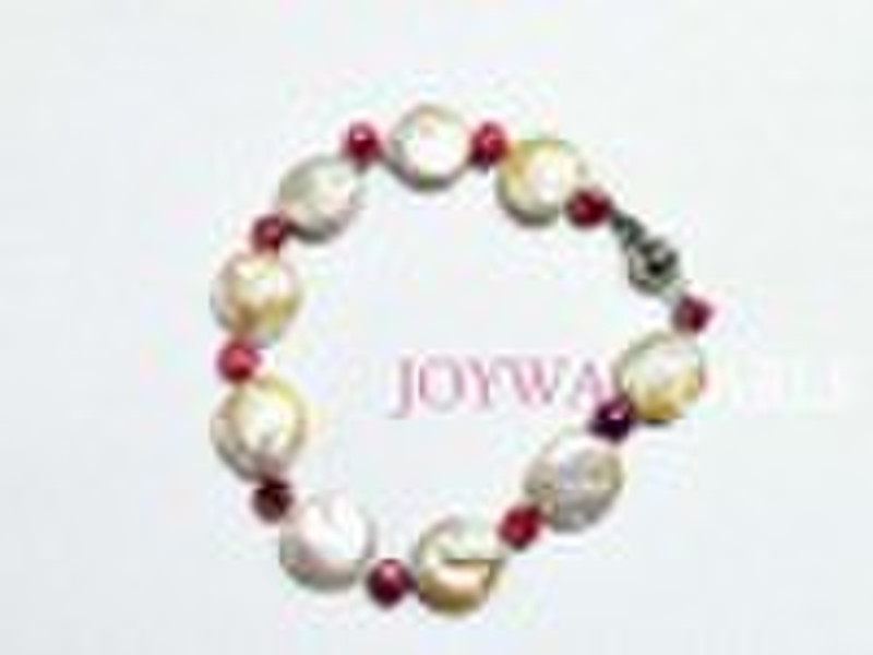 Fashion style freshwater pearl bracelet