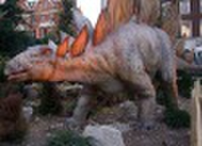 Аниматронных динозавра