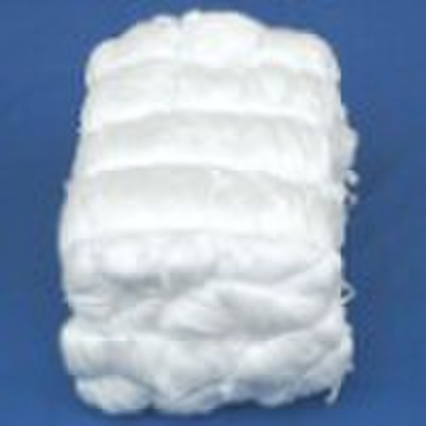 Raw white polyester thread