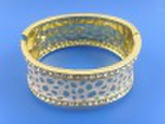 tracery metal bangles