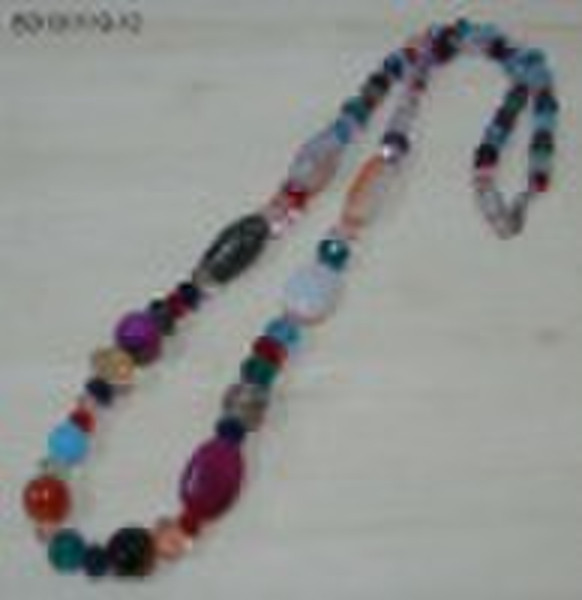 Fashion jewelry beaded necklace