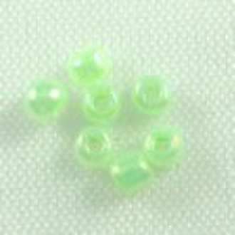 ceylon round tender green glass bead