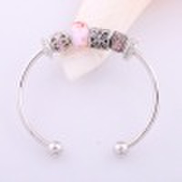 fashion bracelet