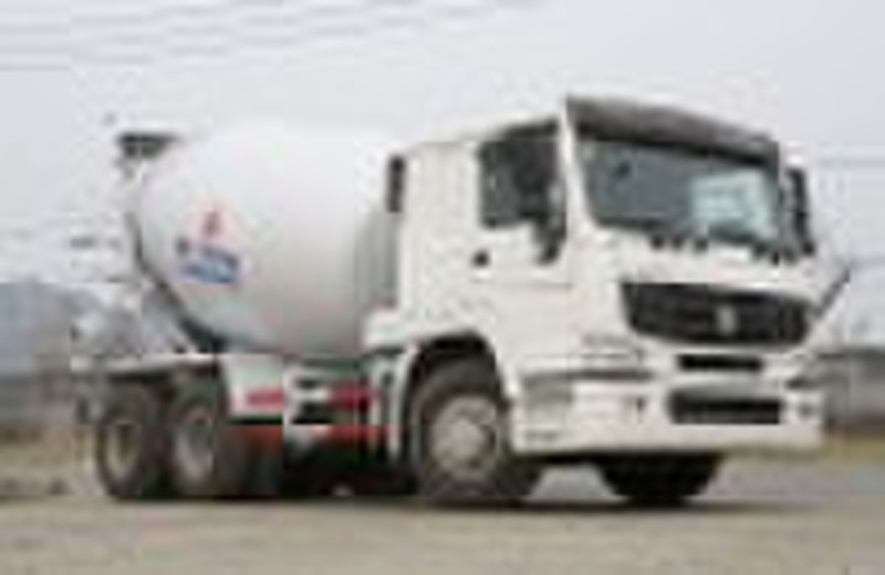 JHL5250GJB HOWO Cement Mixer Truck