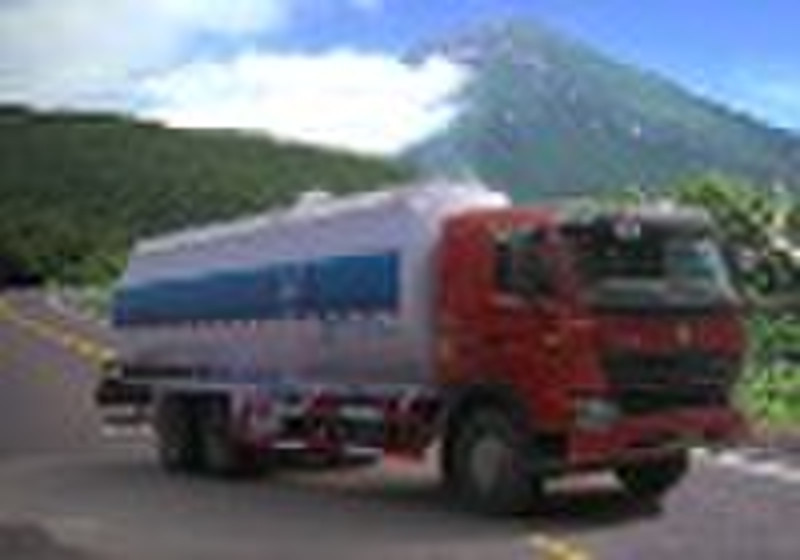 Powder cargo truck