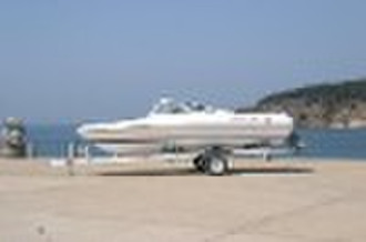 5.77m fiberglass pleasure yacht