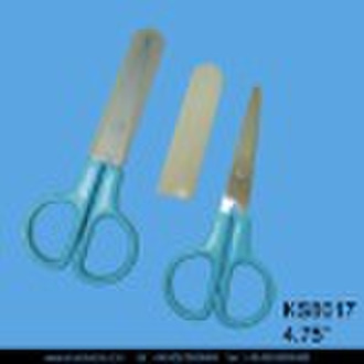 4.75" baby scissors with cap KS8017