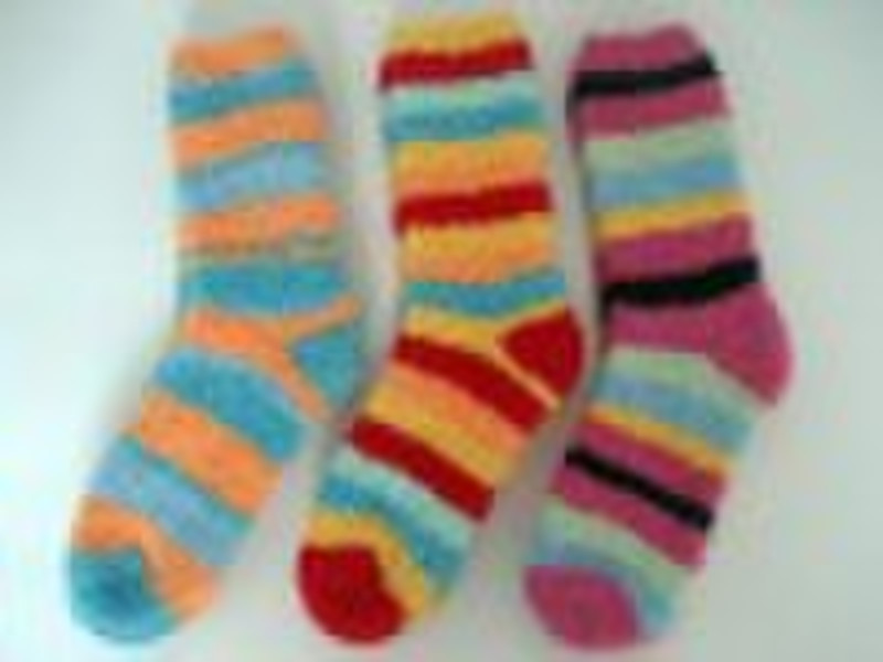 POLYESTER SOCKS