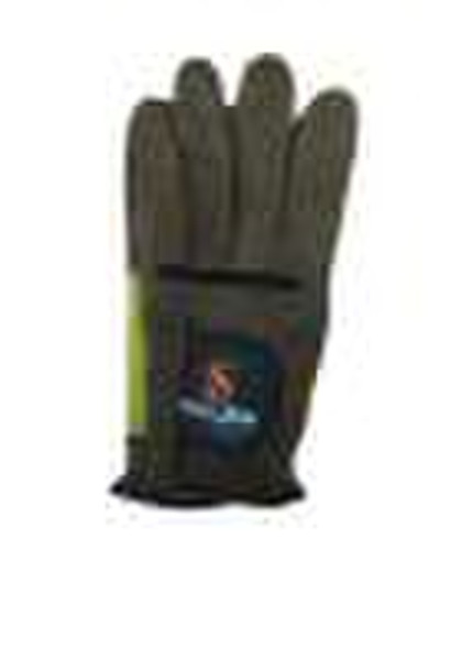 Golf gloves