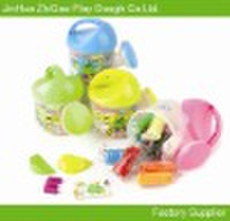 the baby toys play dough
