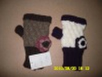 Acrylic handmade fingerless mitten