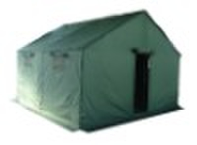 救济帐篷、军用帐篷里睡袋里露营床